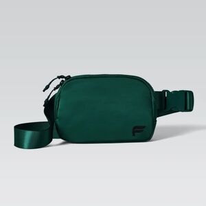 Fabletics The Belt Bag in Everpine Shine